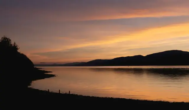 17pts-June_Parry-PDI-Sunset_over_Bunree_Bay